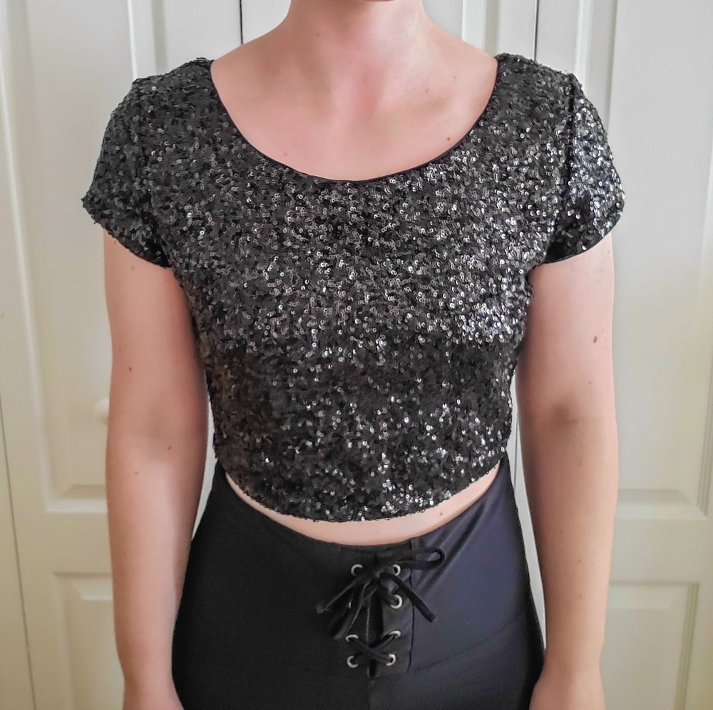 Express Shimmery Crop Top